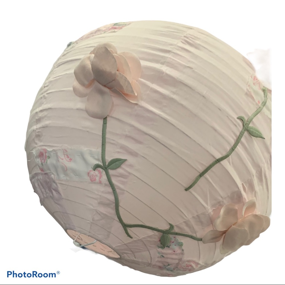 LOT OF 3 SIMPLY SHABBY CHIC NURSERY PAPER LANTERN - Picture 3 of 4